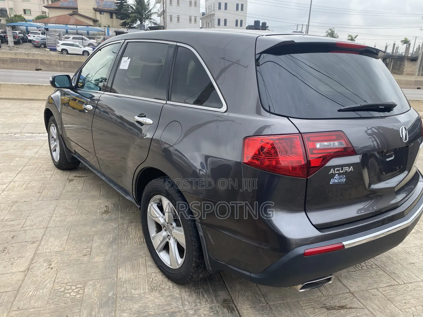 Acura MDX Advance Package SUV AWD (3.7L 6cyl 6A) 2011 Gray