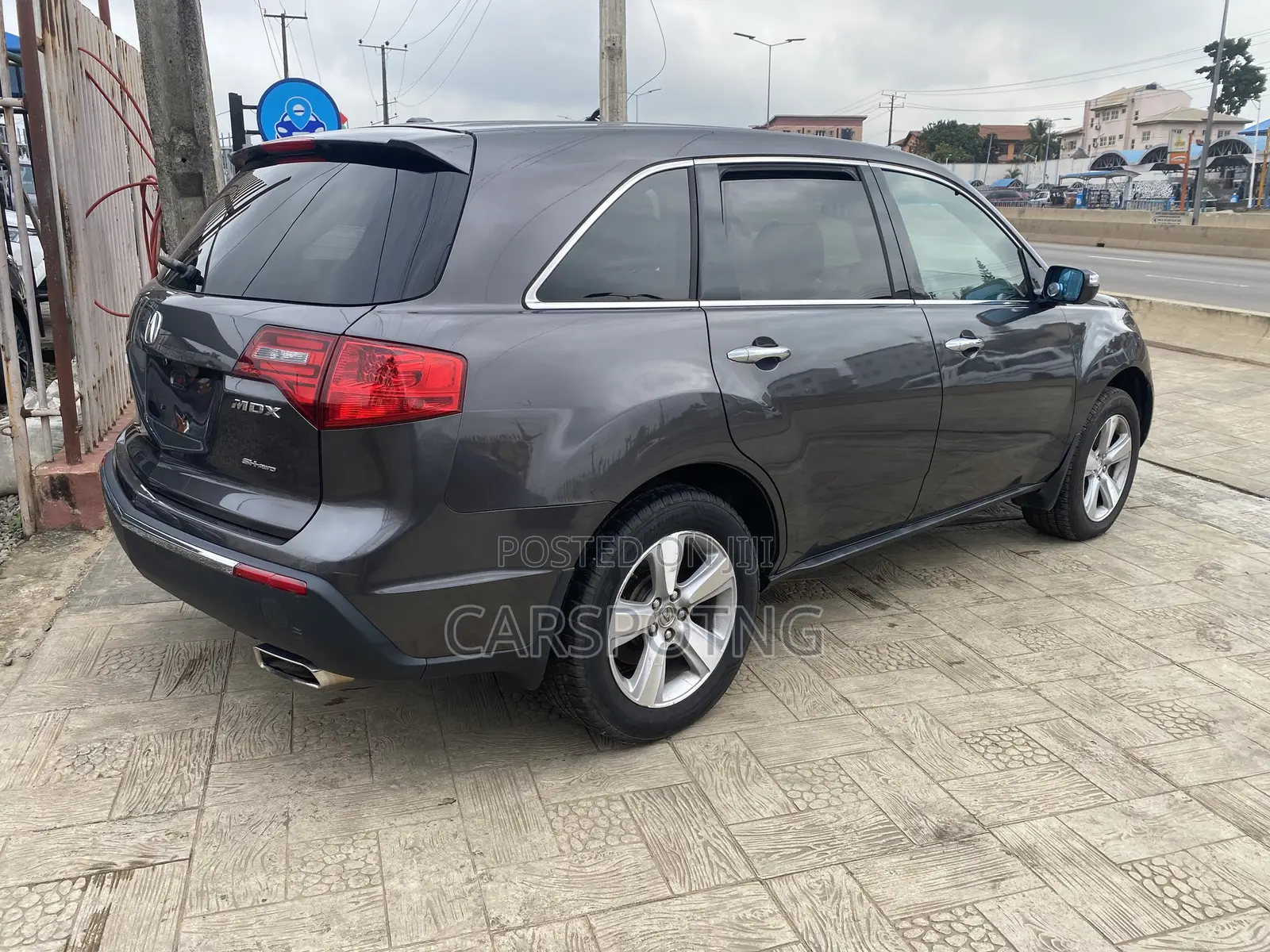 Acura MDX Advance Package SUV AWD (3.7L 6cyl 6A) 2011 Gray
