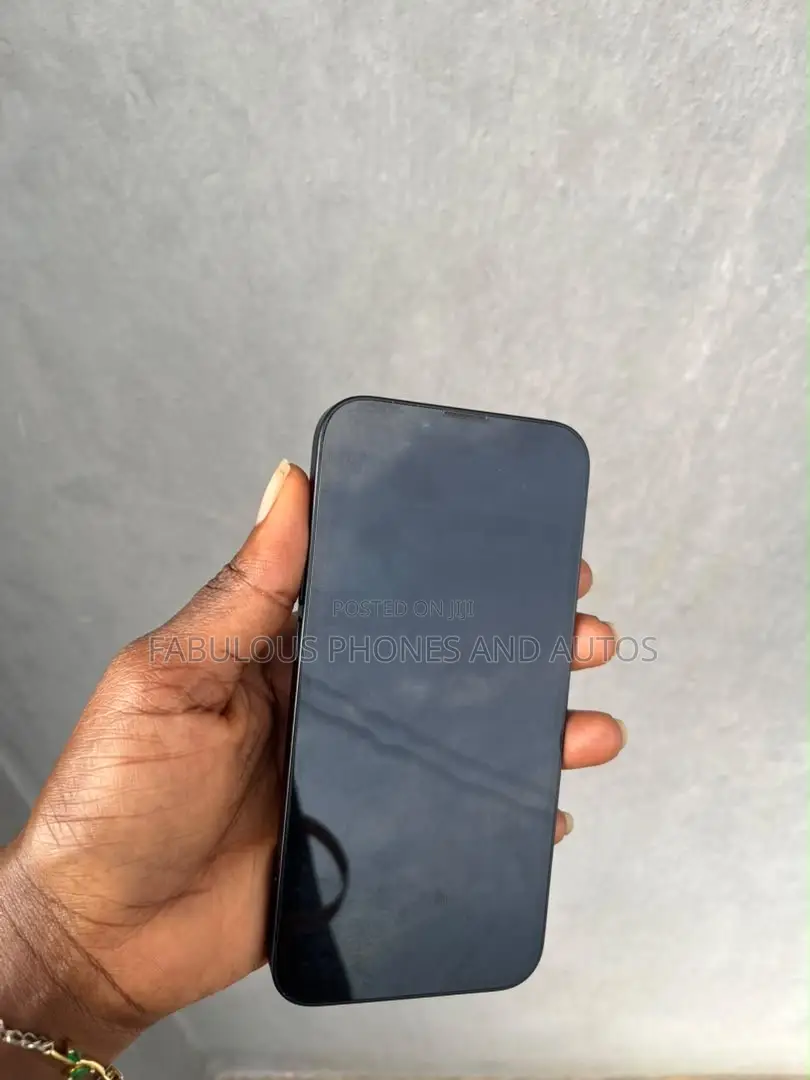 Apple iPhone 16e 128 GB Black