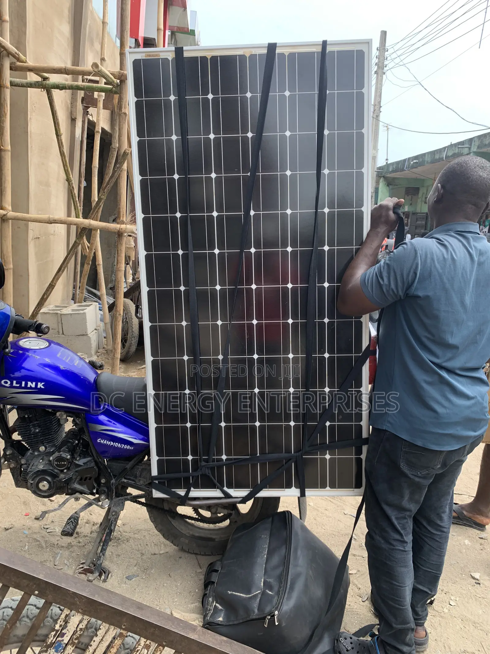 300w Tokenbo Canadian Solar Panel