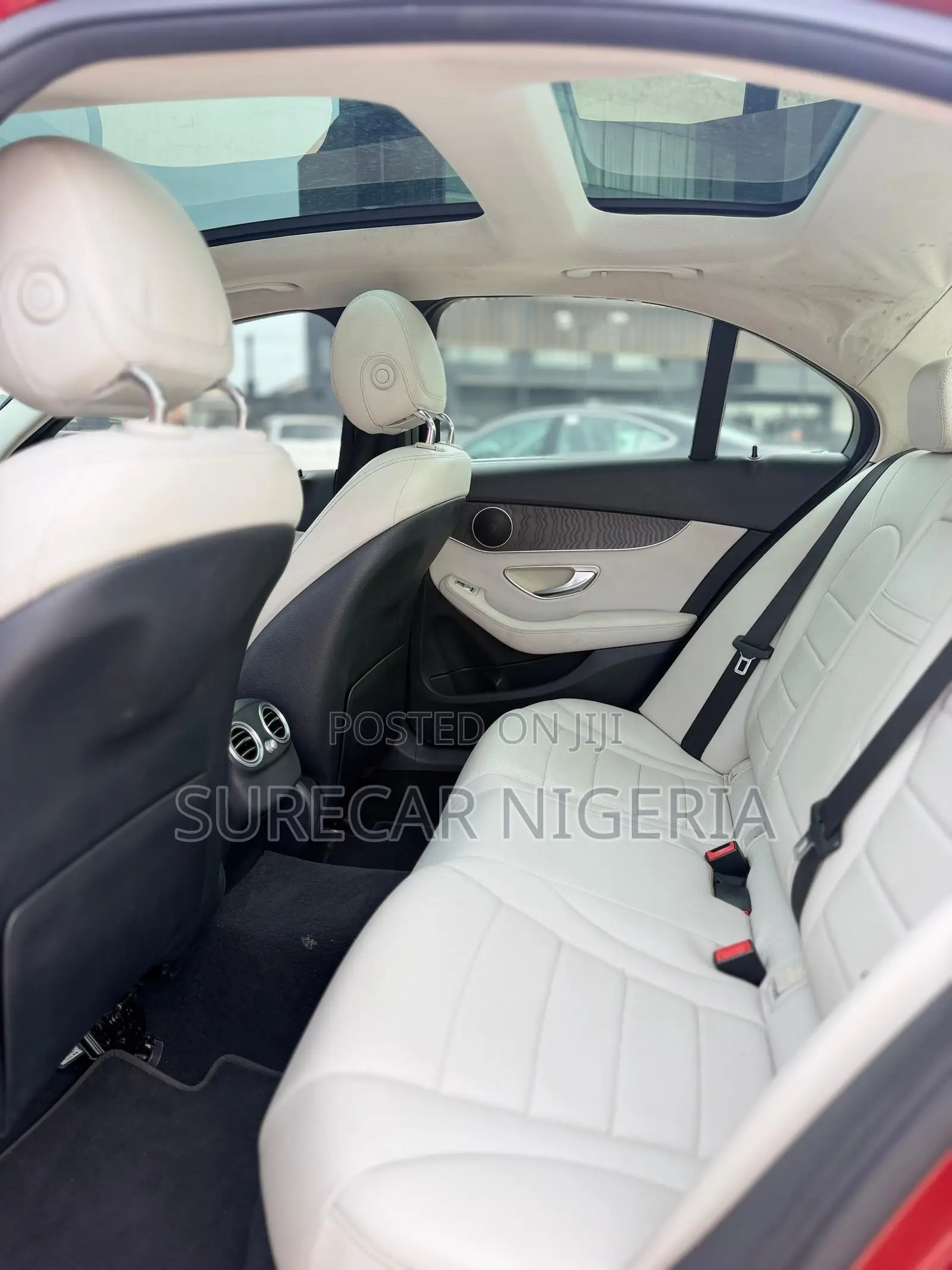 Mercedes-Benz C300 2016 Red