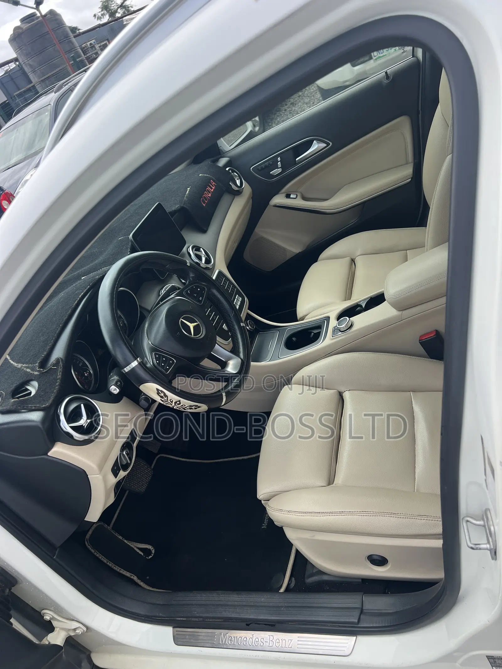 Mercedes-Benz GLA 250 2017 White