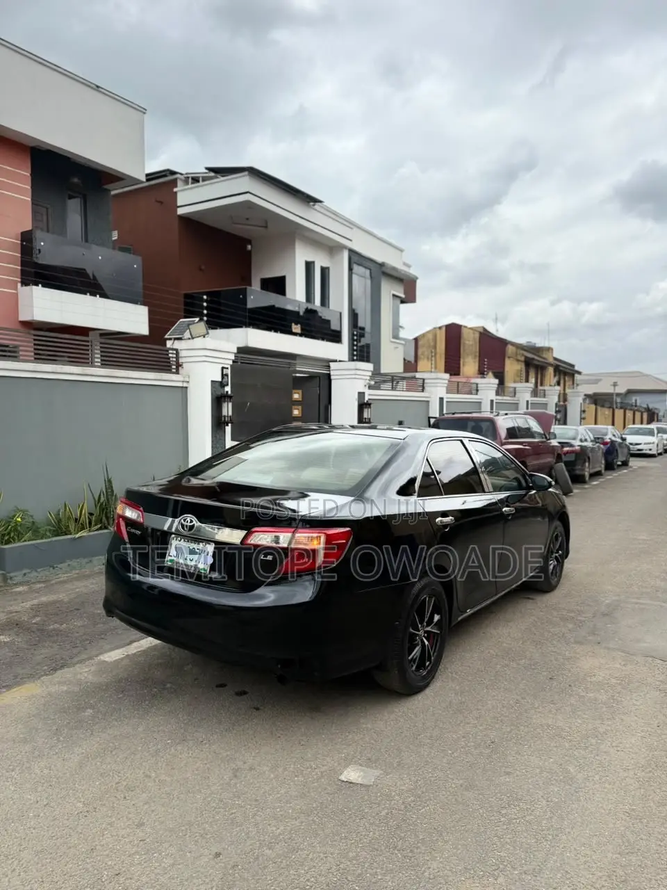Toyota Camry LE 4dr Sedan (2.5L 4cyl 6A) 2013 Black