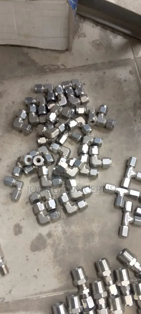 Stainless Elbow Fittings (For Stainless Pipe)