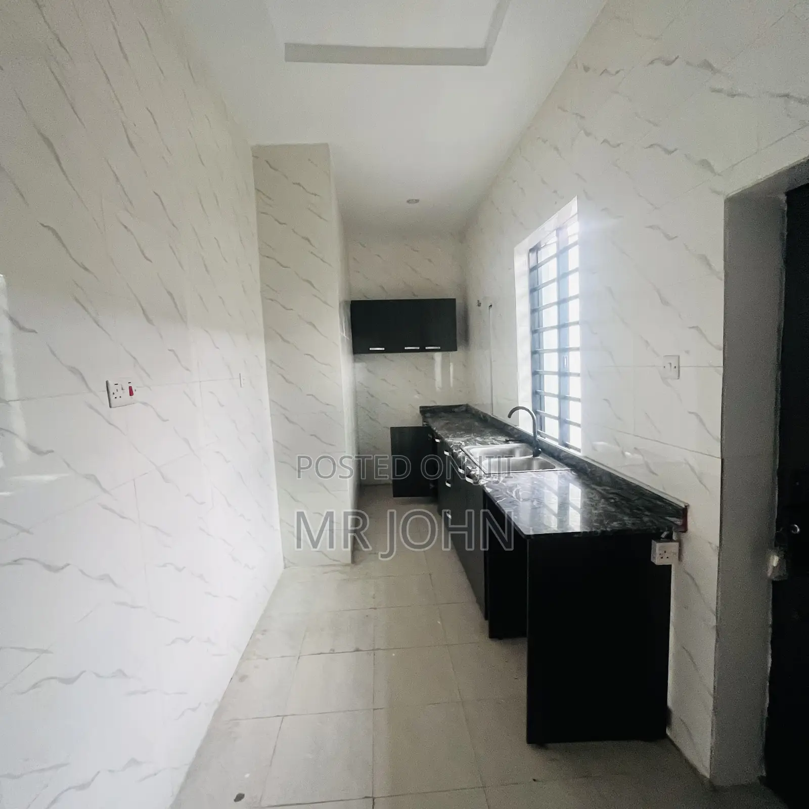 2bdrm Apartment in Ikota Villa, Lekki for rent