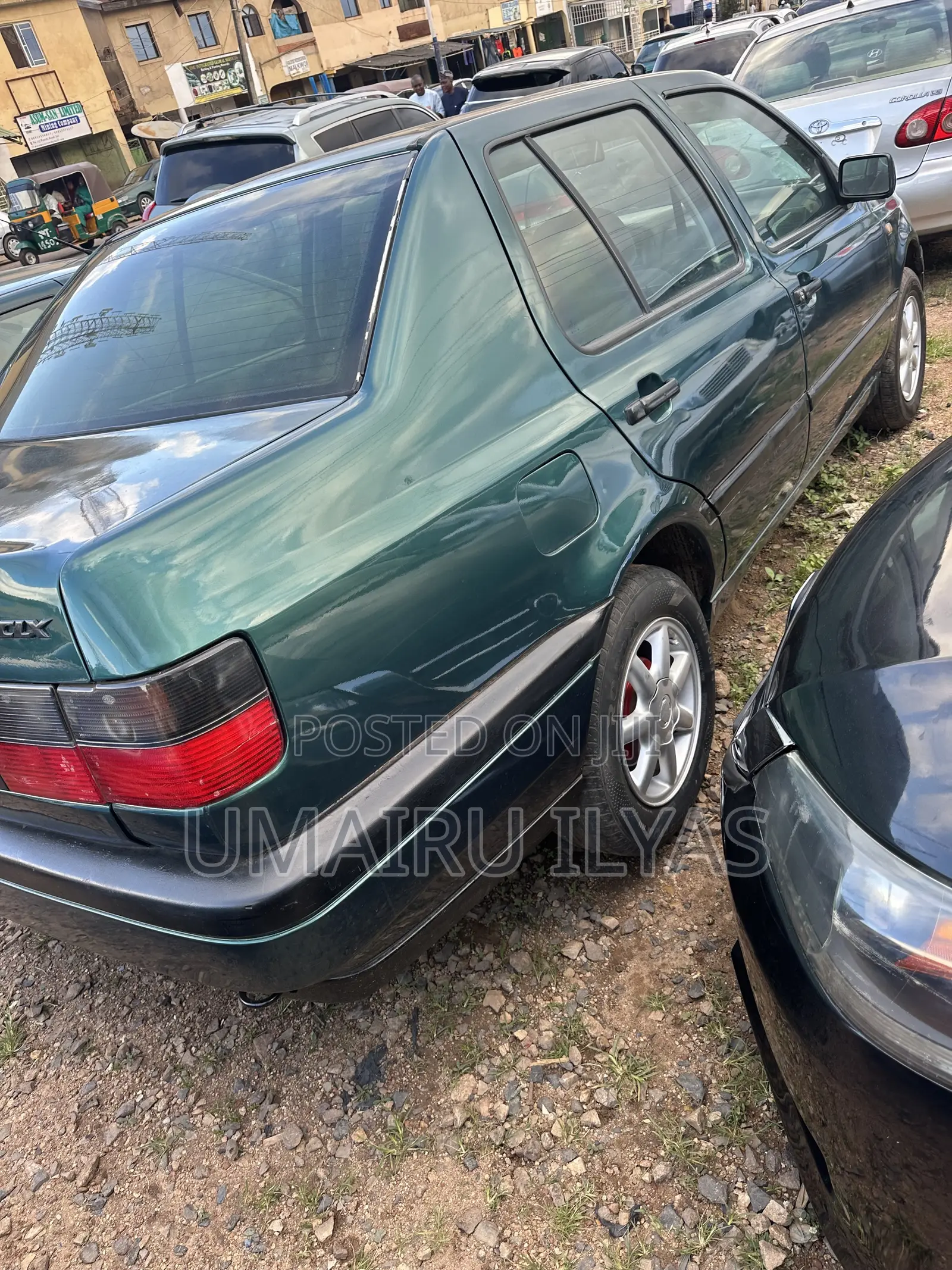 Volkswagen Vento 2004 Green