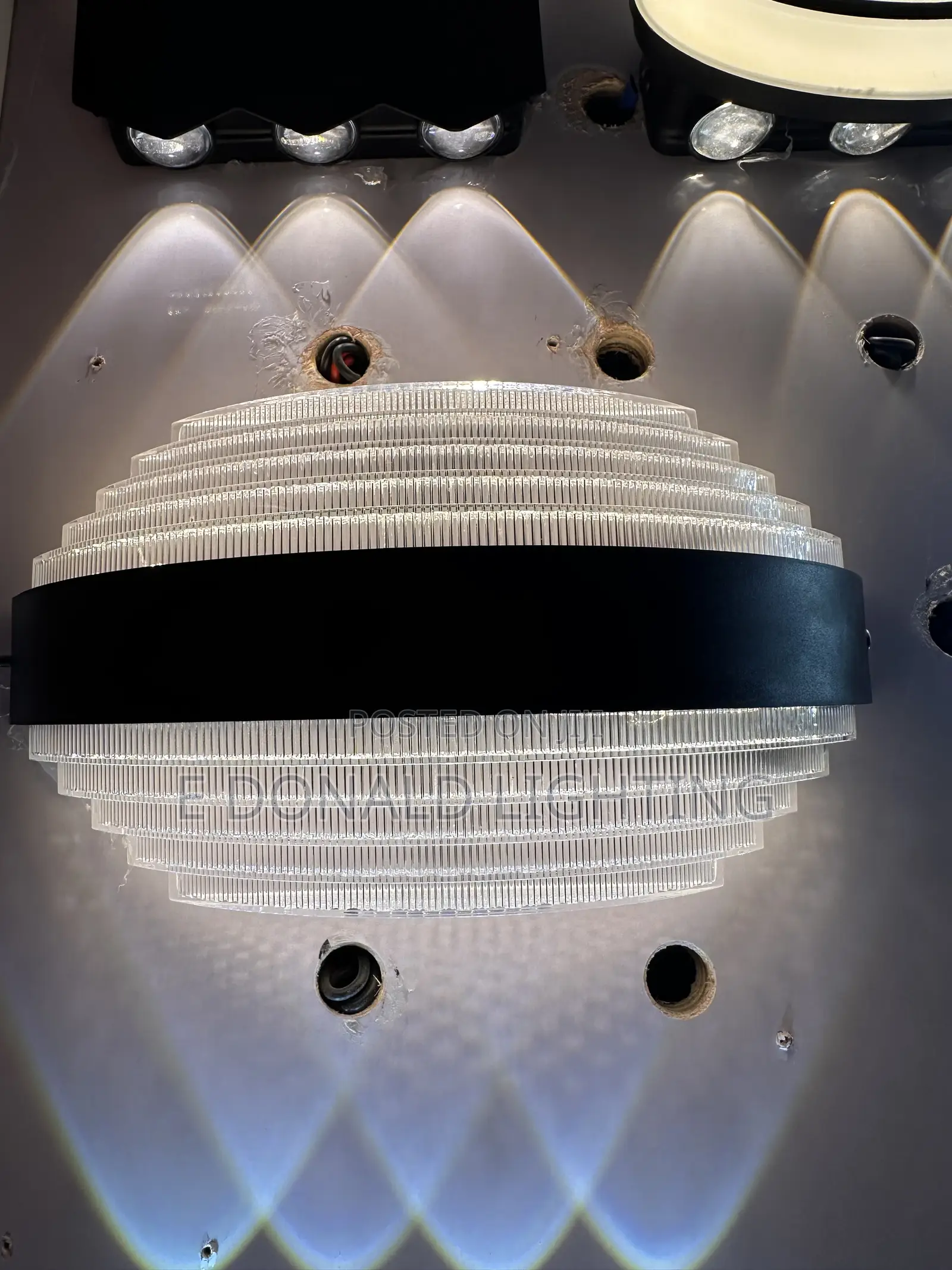 AKT Wall Light