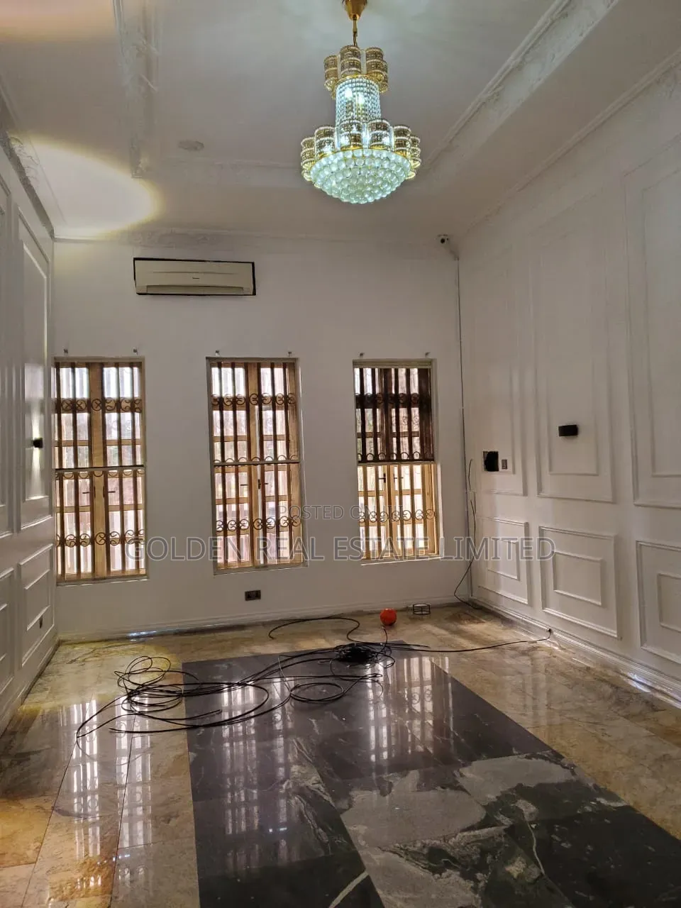 8bdrm Duplex in Katampe Extension for rent