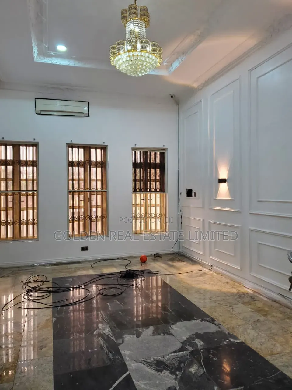 8bdrm Duplex in Katampe Extension for rent
