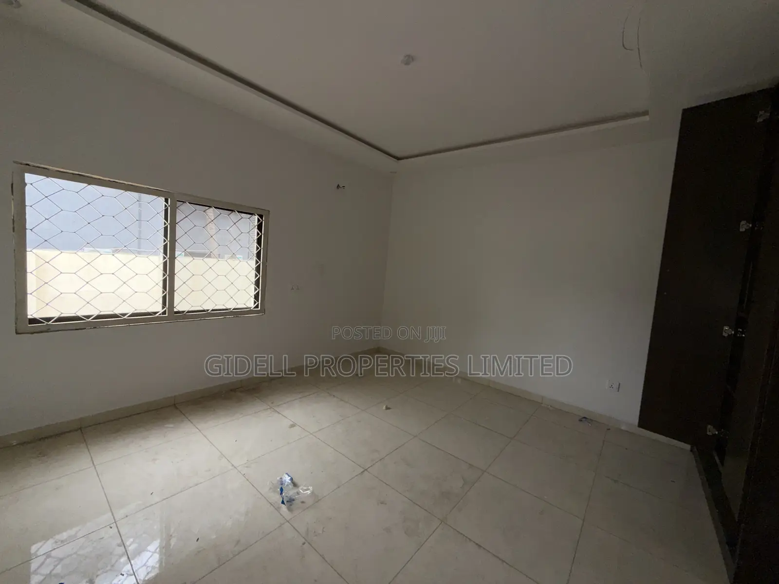3bdrm Apartment in Wuse 2 for rent