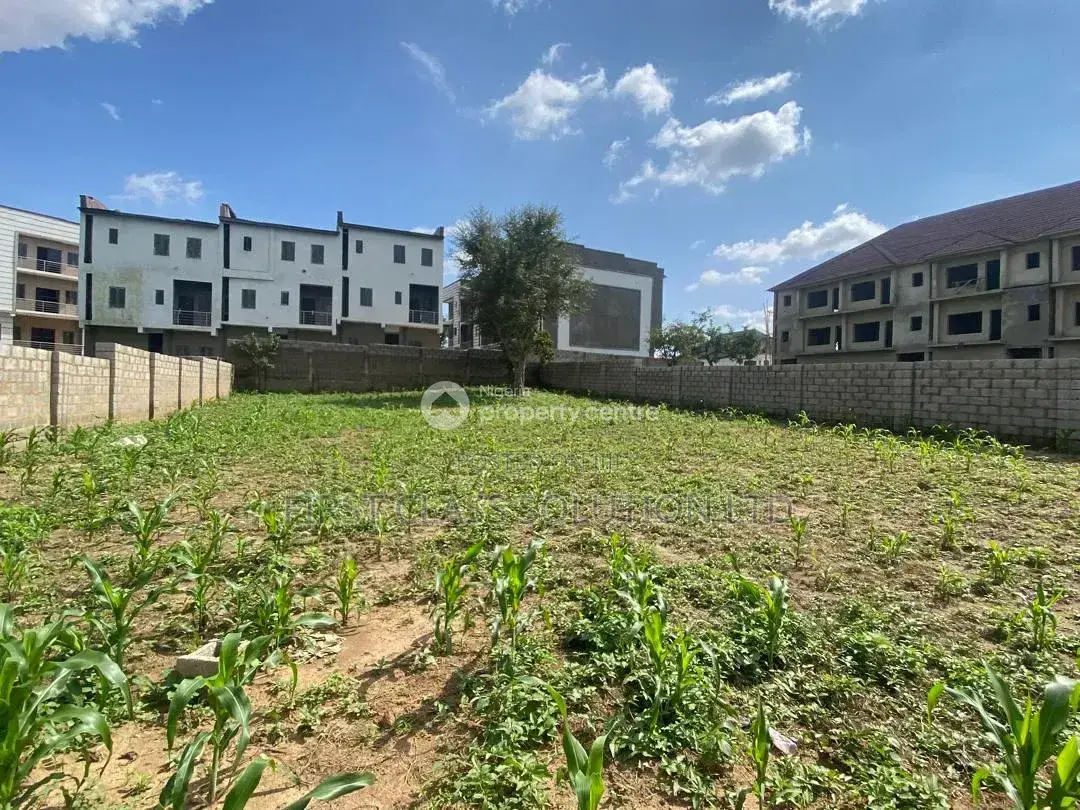 900 SQM Residential Land