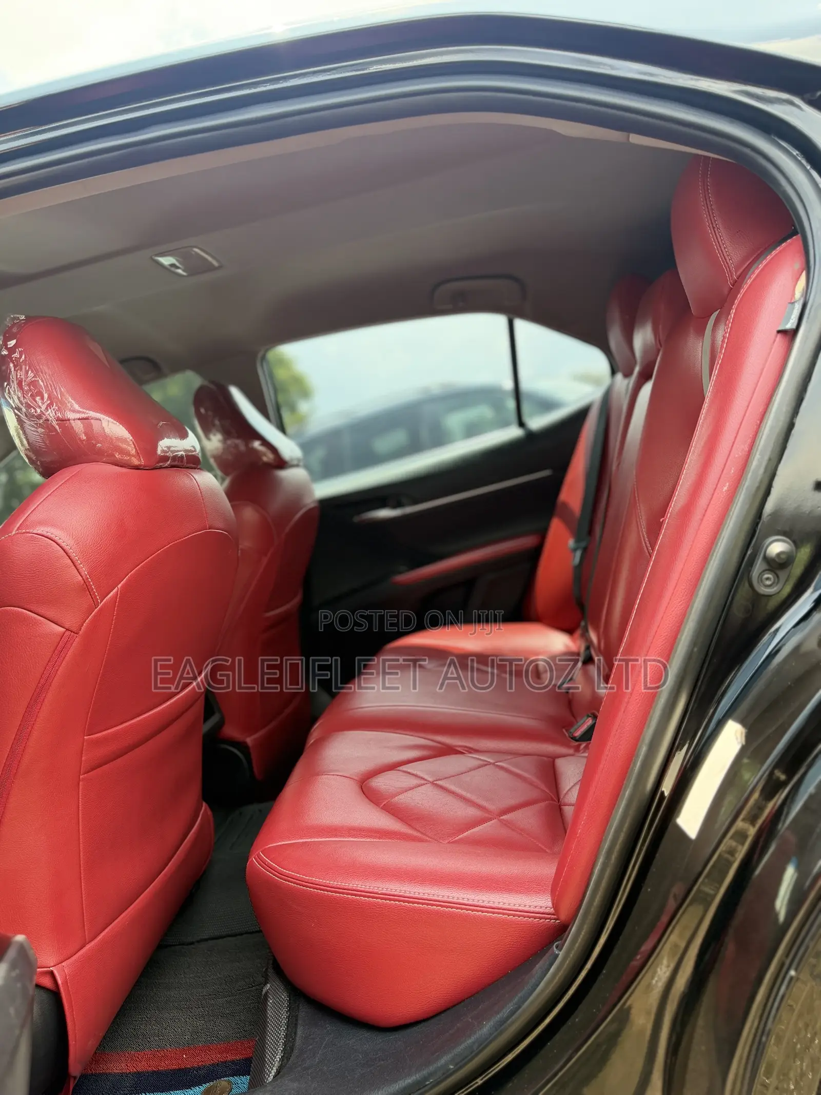 Toyota Camry SE (2.5L 4cyl 8A) 2019 Black