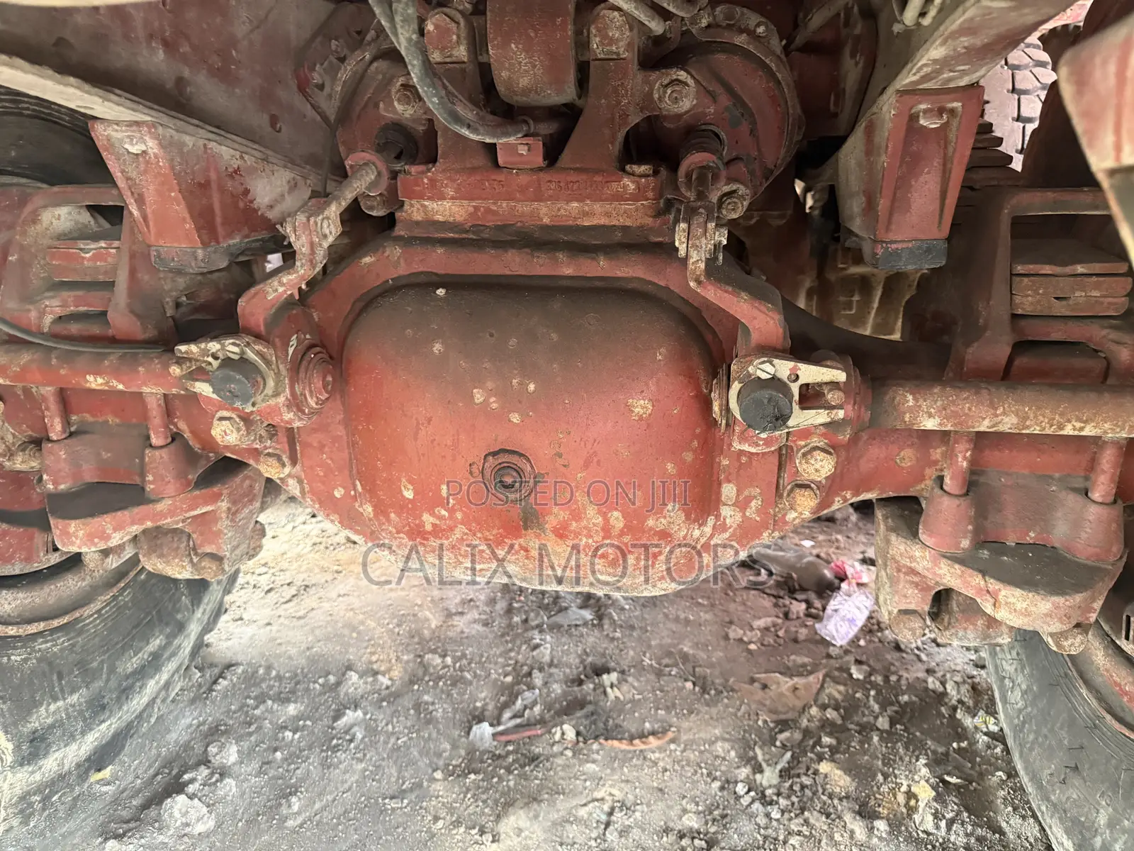 Foreign Used Mercedes Benz 2636 10tyres Dump Truck.
