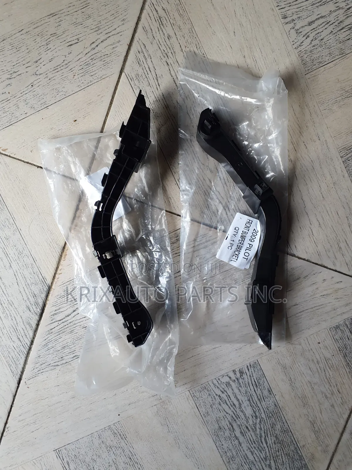 Bumper Clip Pilot 009