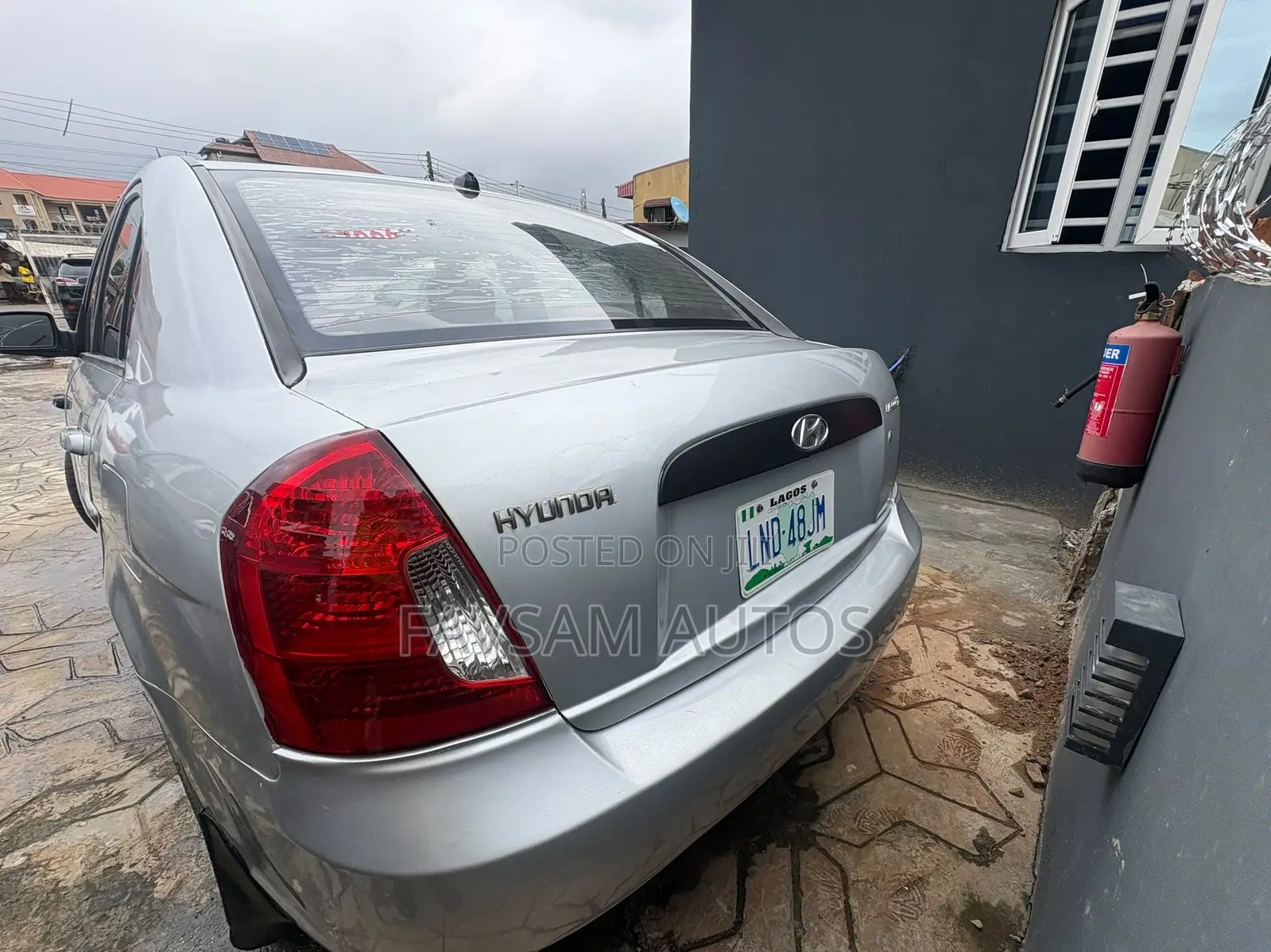 Hyundai Accent 2009 Silver