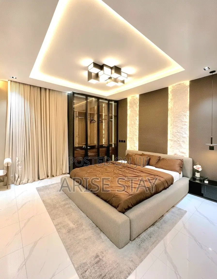 2-Bedroom Shortlet With Pool, Gym Ps5 | Ikate Lekki