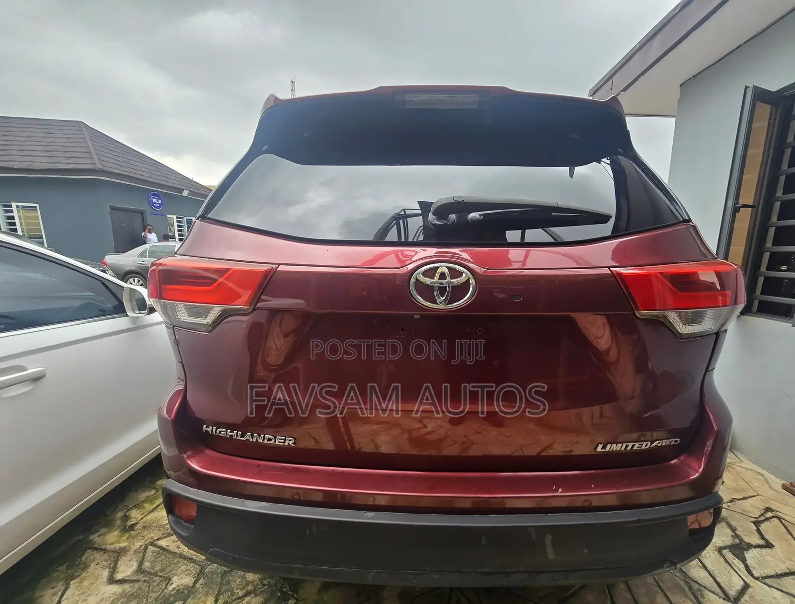 Toyota Highlander XLE 4dr SUV (3.5L 6cyl 6A) 2015 Burgundy