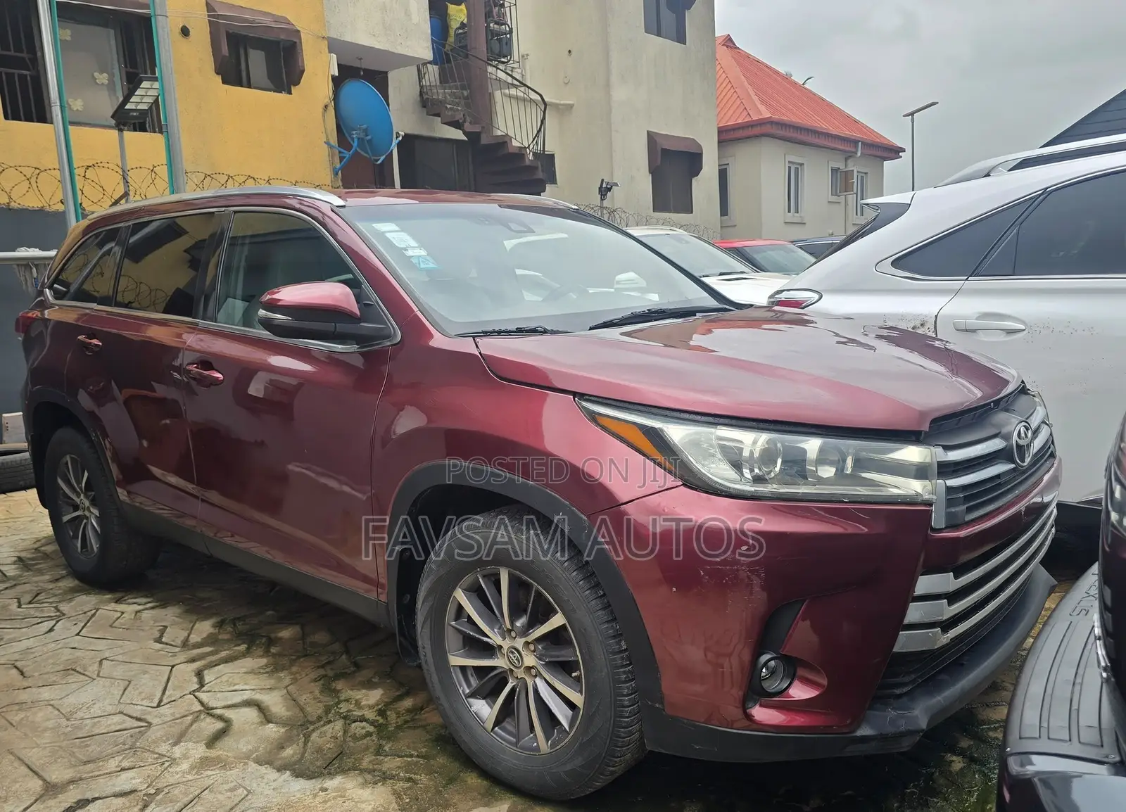 Toyota Highlander XLE 4dr SUV (3.5L 6cyl 6A) 2015 Burgundy