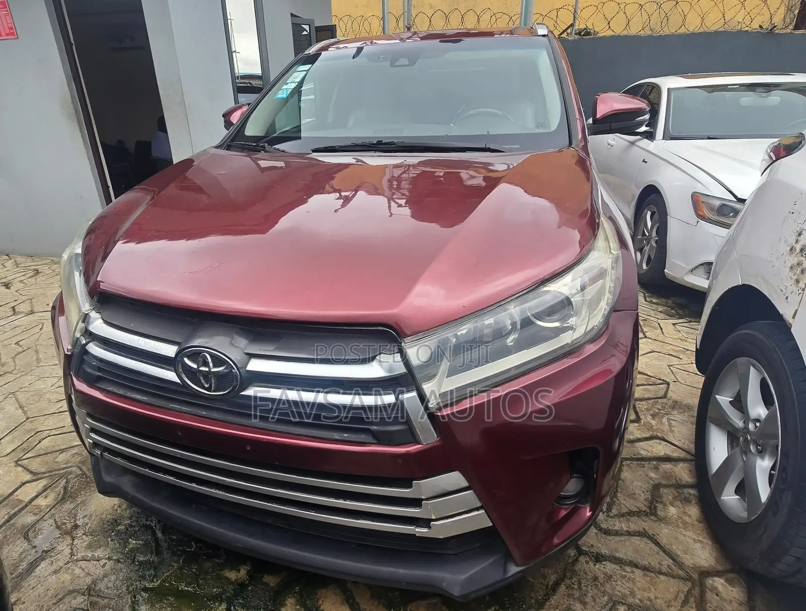 Toyota Highlander XLE 4dr SUV (3.5L 6cyl 6A) 2015 Burgundy