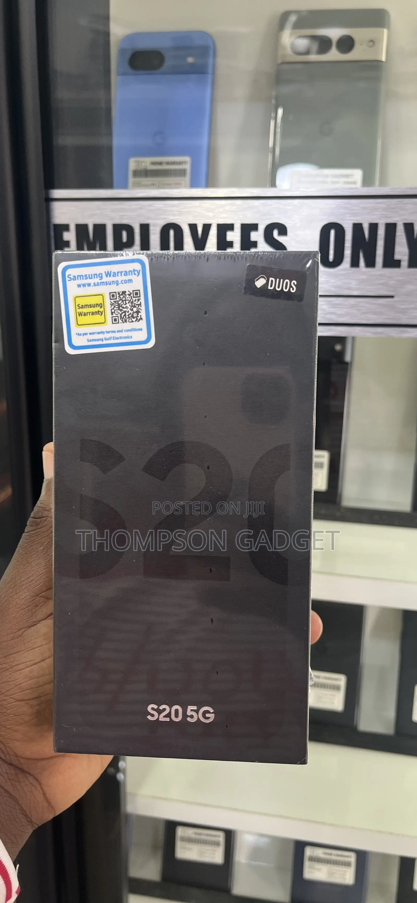 New Samsung Galaxy S20 128 GB Gray