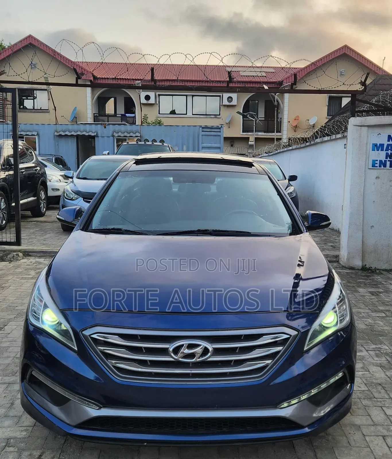 Hyundai Sonata Sport 2.0T 4dr Sedan (2.0L 4cyl Turbo 6A) 2015 Blue