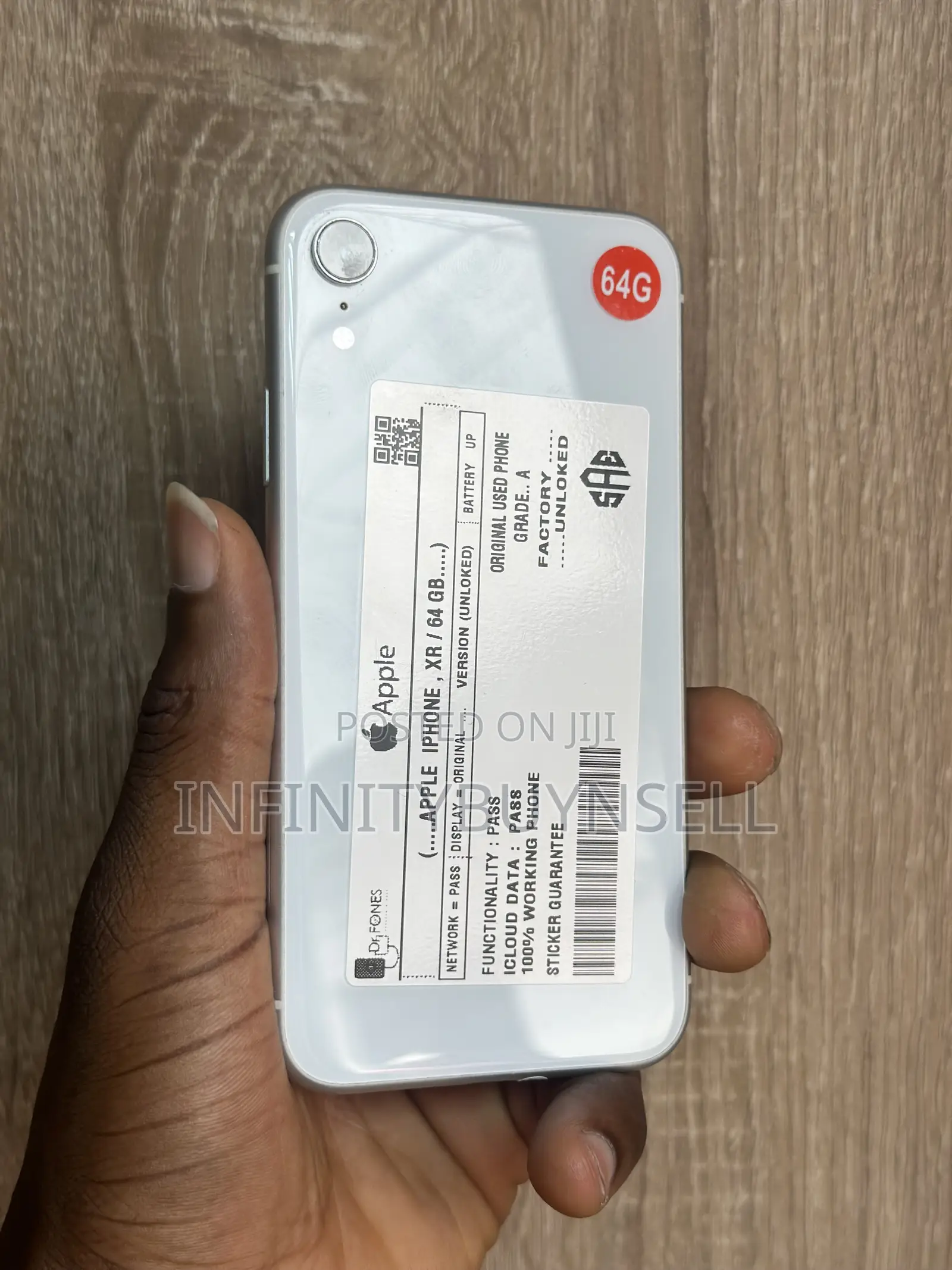 New Apple iPhone XR 64 GB White