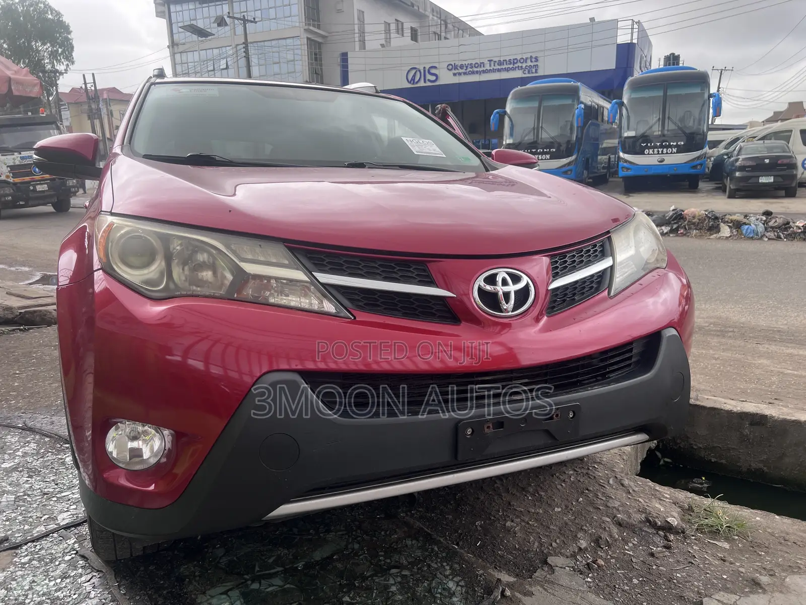 Toyota RAV4 XLE 4dr SUV (2.5L 4cyl 6A) 2014 Red