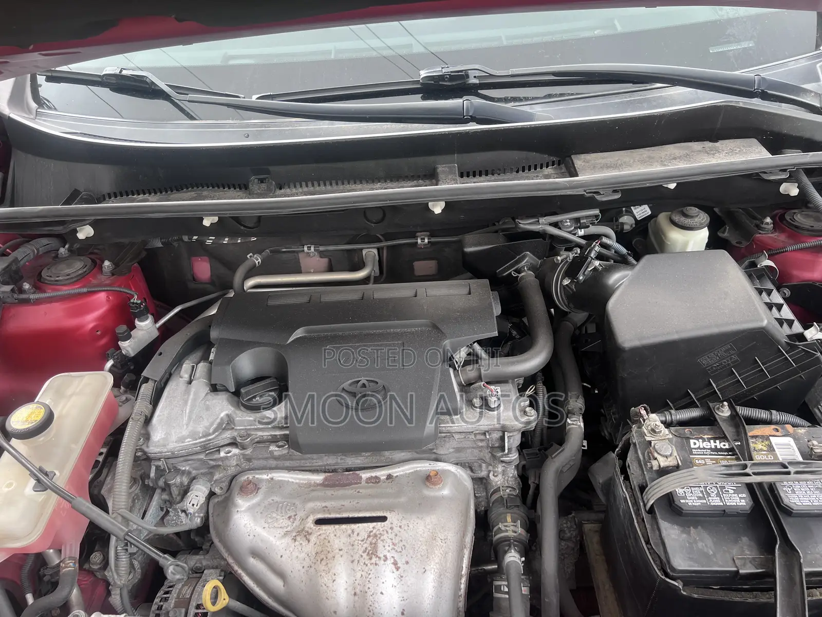 Toyota RAV4 XLE 4dr SUV (2.5L 4cyl 6A) 2014 Red