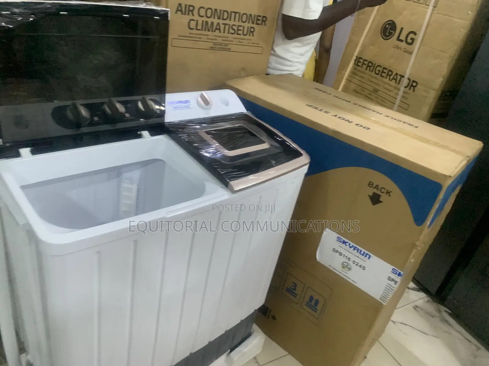 SKYRUN 11KG Family Size Twin Tub Washing Machine