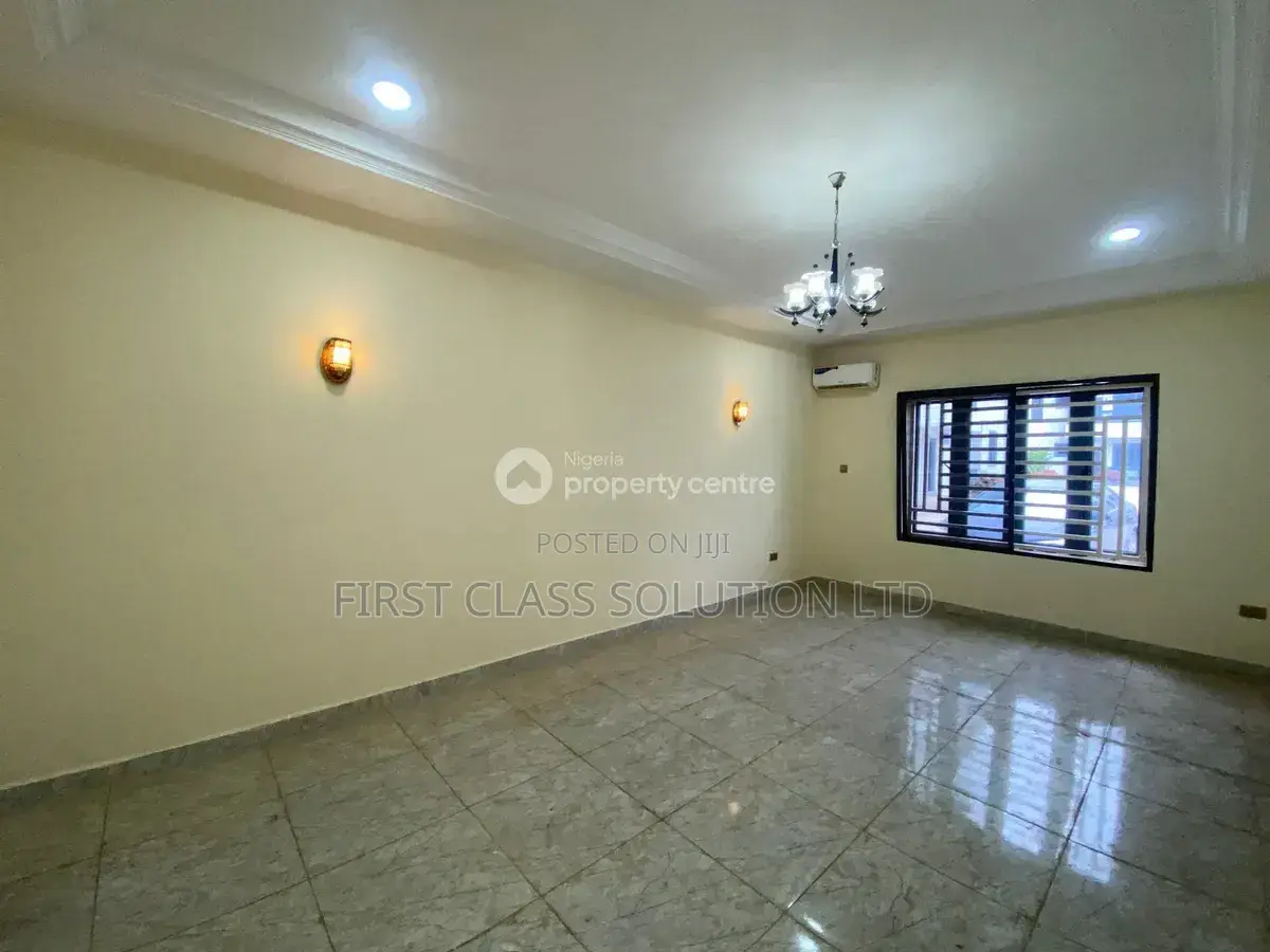 Furnished 4bdrm Duplex in Life Camp for sale