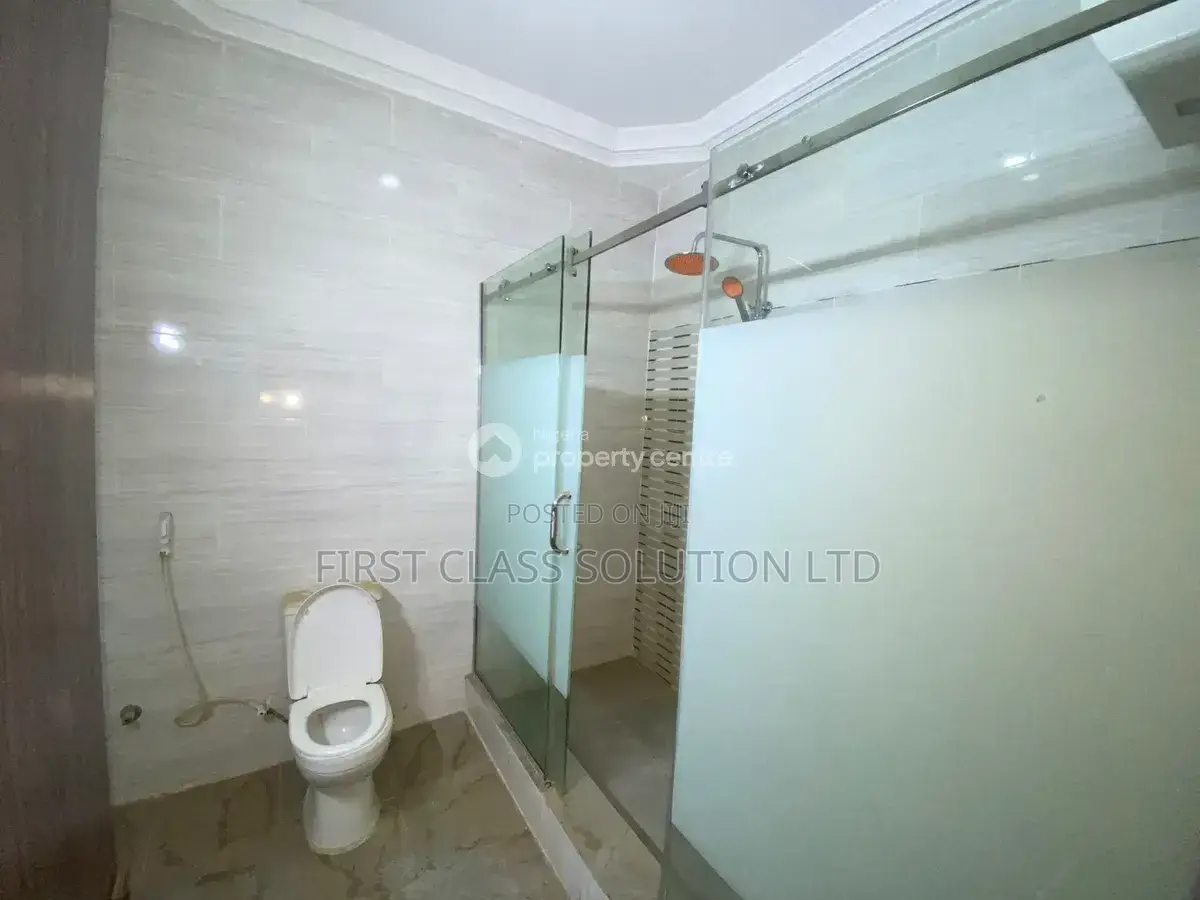 Furnished 4bdrm Duplex in Life Camp for sale