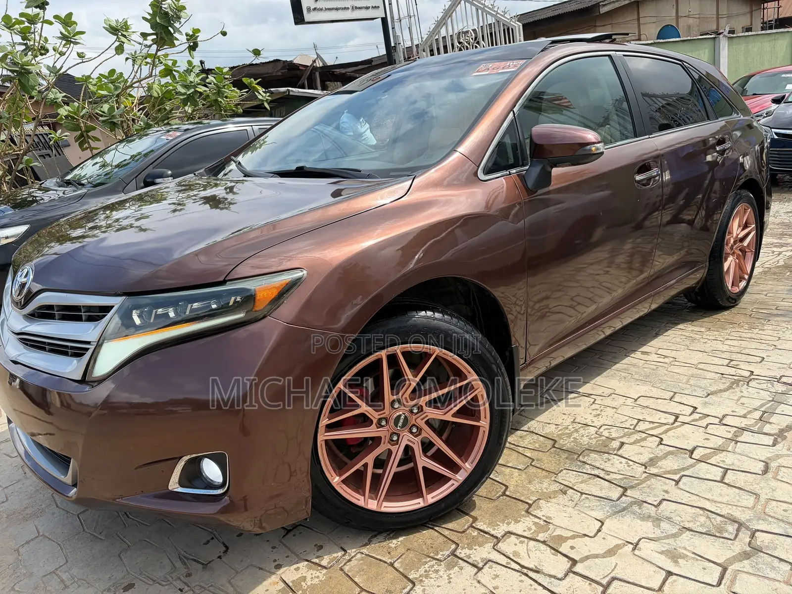 Toyota Venza AWD 2011 Brown