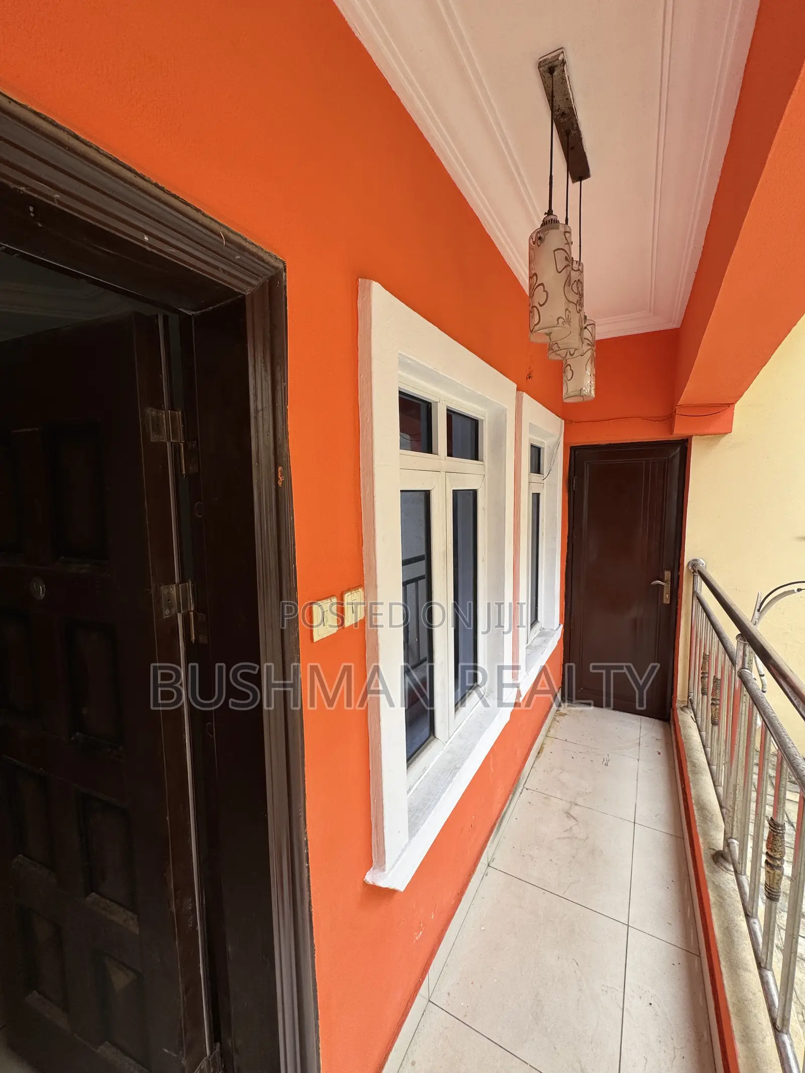 3bdrm Apartment in Chevron for rent