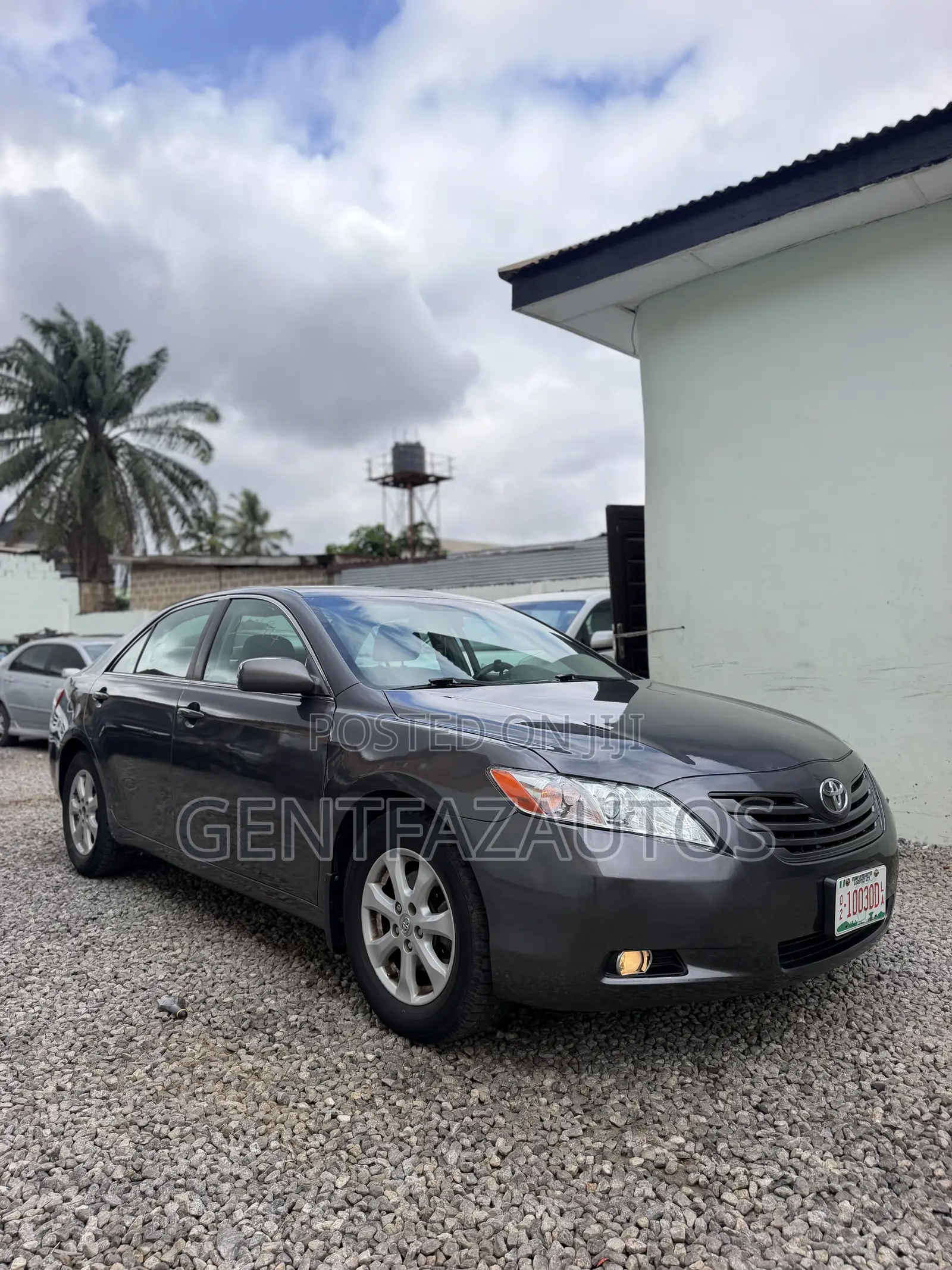 Toyota Camry LE 4dr Sedan (2.4L 4cyl 5A) 2008 Gray