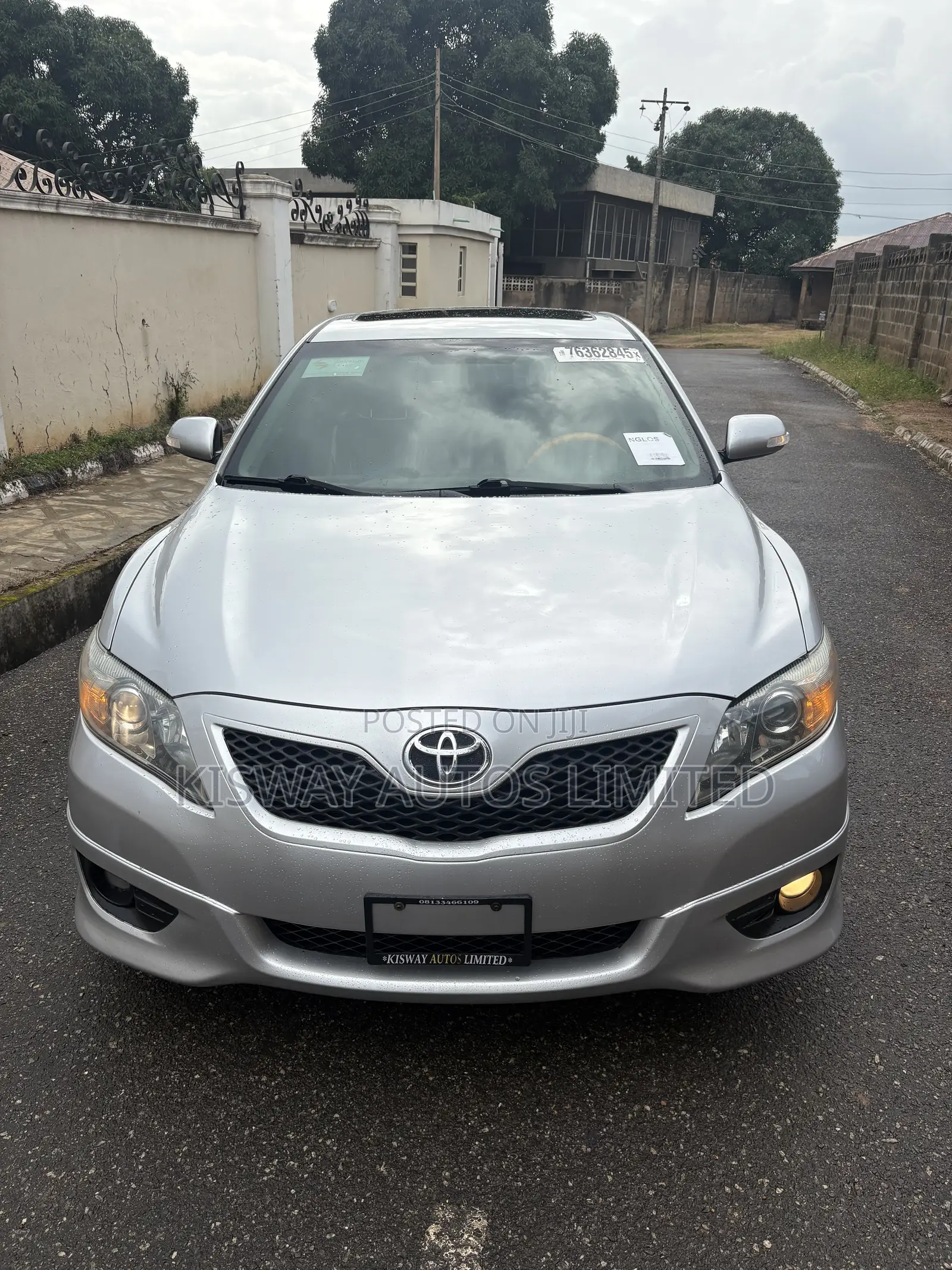 Toyota Camry SE V6 4dr Sedan (3.5L 6cyl 6AM) 2010 Silver
