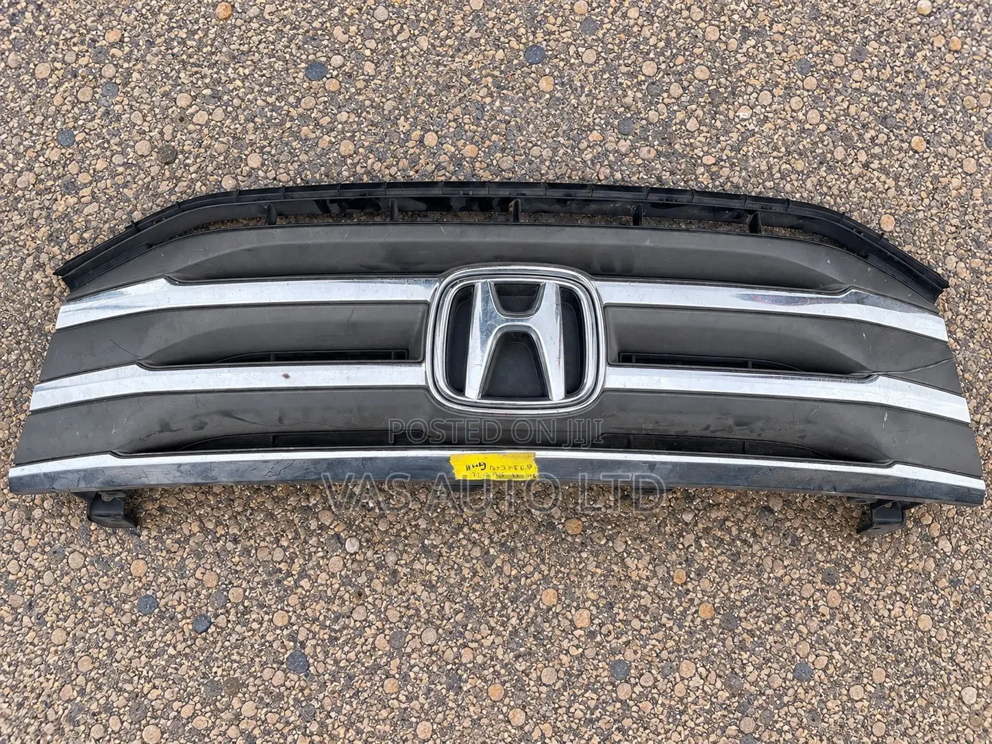 Honda Odyssey 2014–2017 Upper Front Grille – Original USA Imported