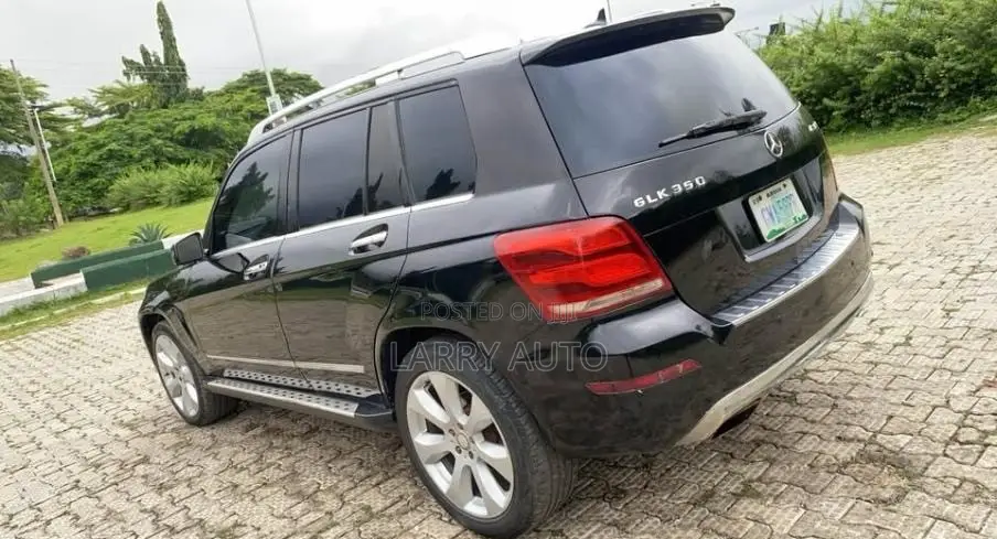 Mercedes-Benz GLK-Class 2010 Black