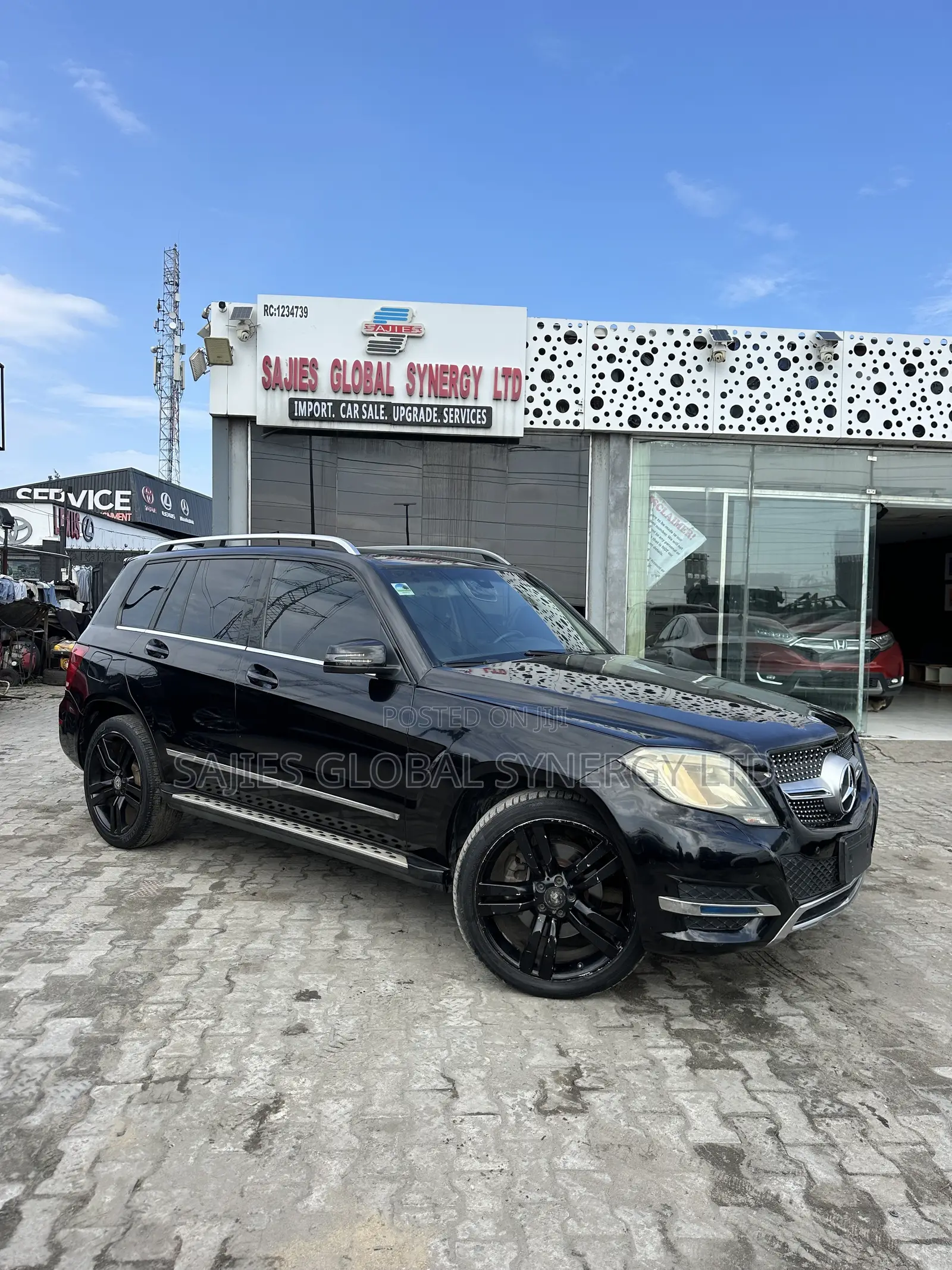 Mercedes-Benz GLK-Class Base GLK 350 4dr AWD 4MATIC (3.5L 6cyl 7A) 2015