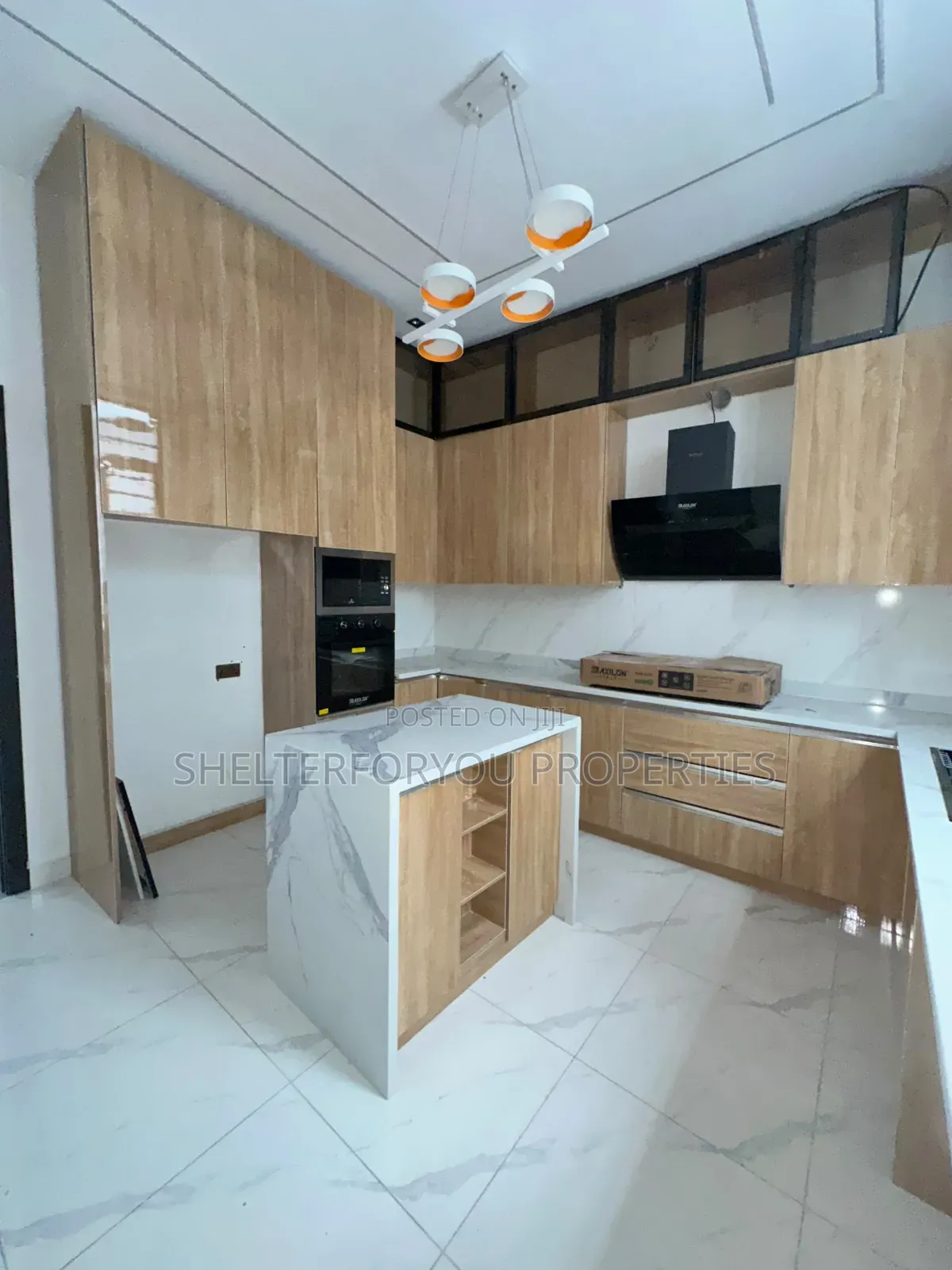 4bdrm Duplex in Lekki Expressway for sale