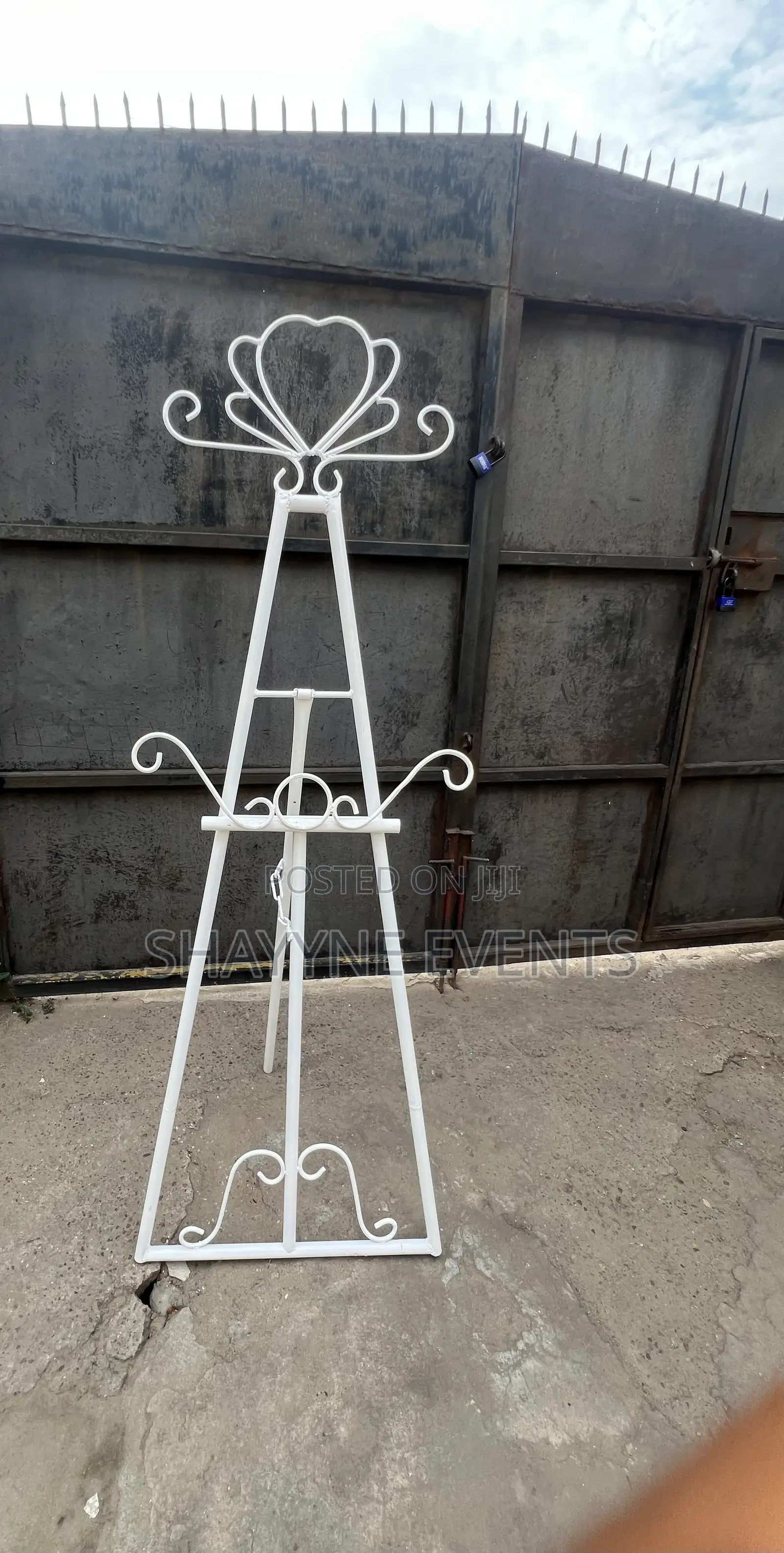 Easel / Welcome Stand Available for Rent