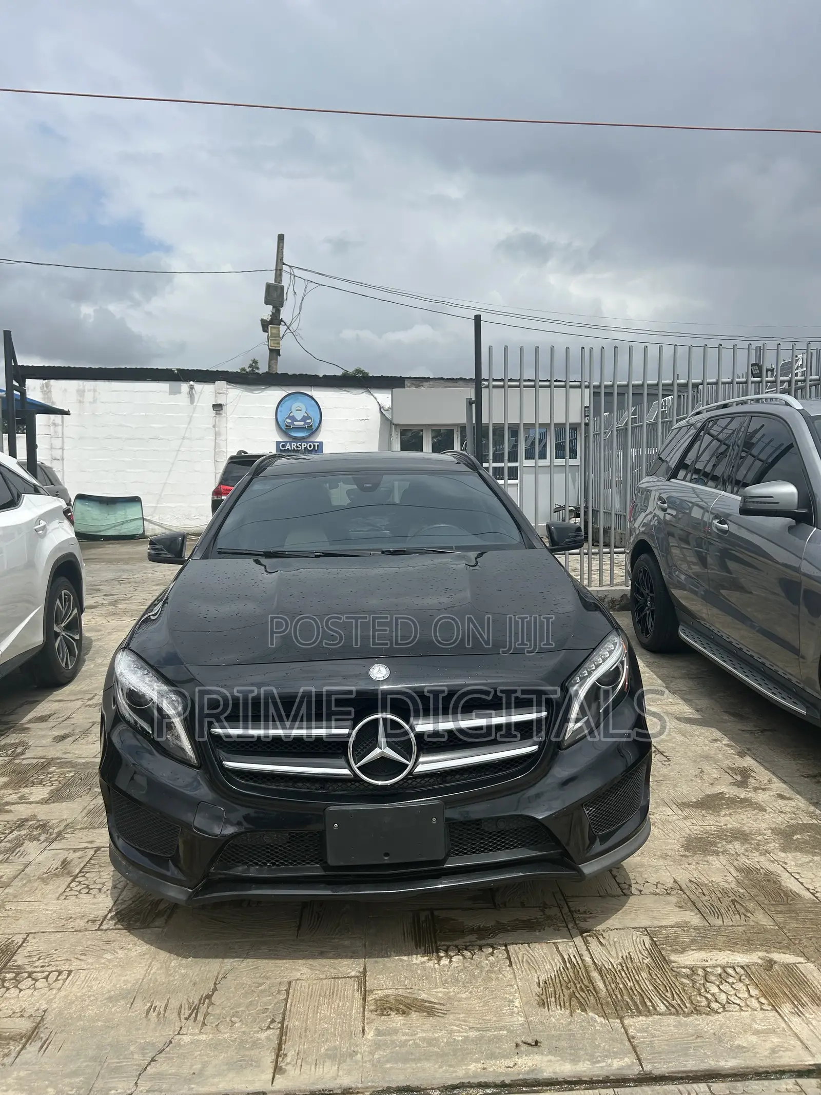 Mercedes-Benz GLA 250 2016 Black