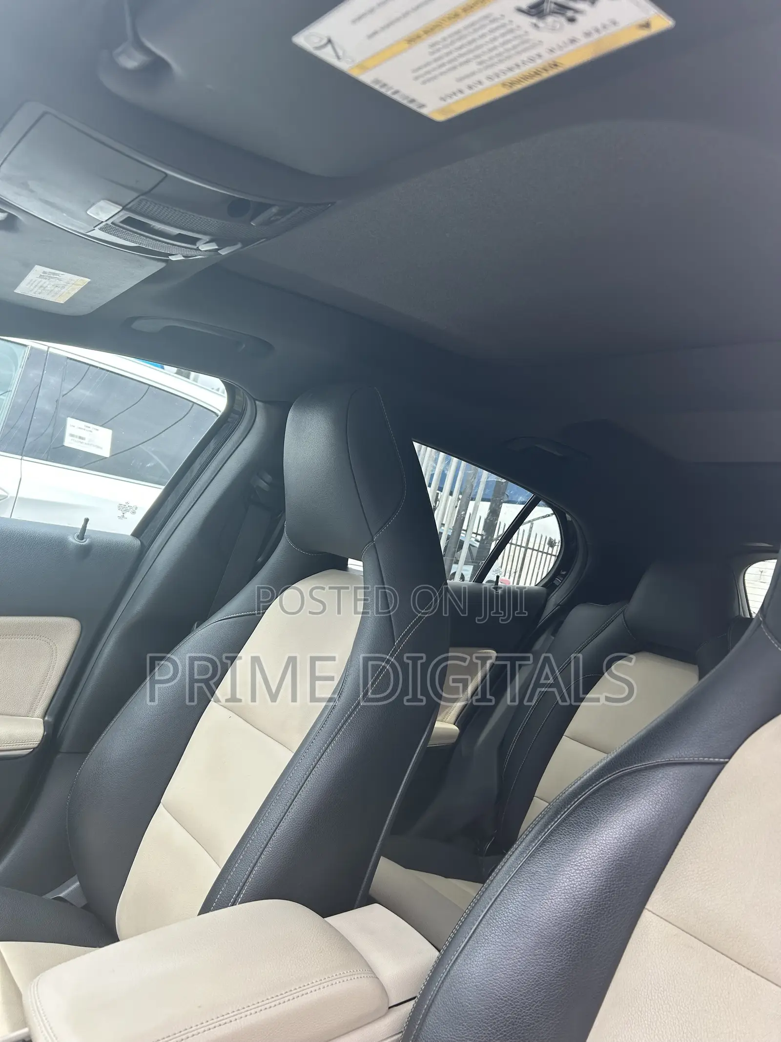 Mercedes-Benz GLA 250 2016 Black