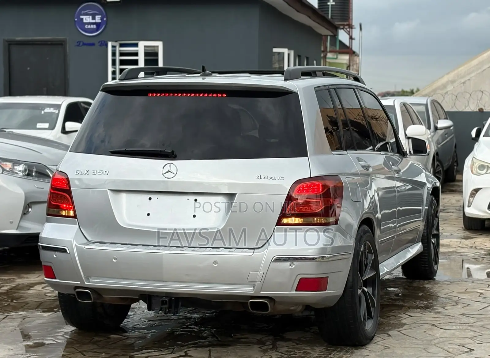 Mercedes-Benz GLK-Class 2010 Gray
