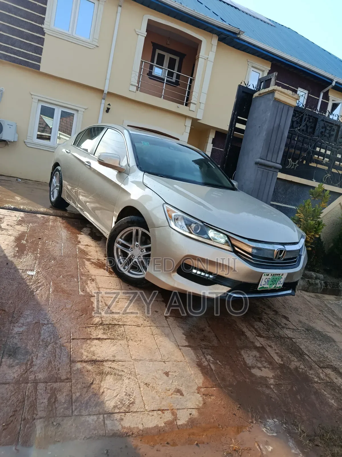 Honda Accord EX-L 4dr Sedan FWD (2.4L 4cyl 2A) 2013 Gold