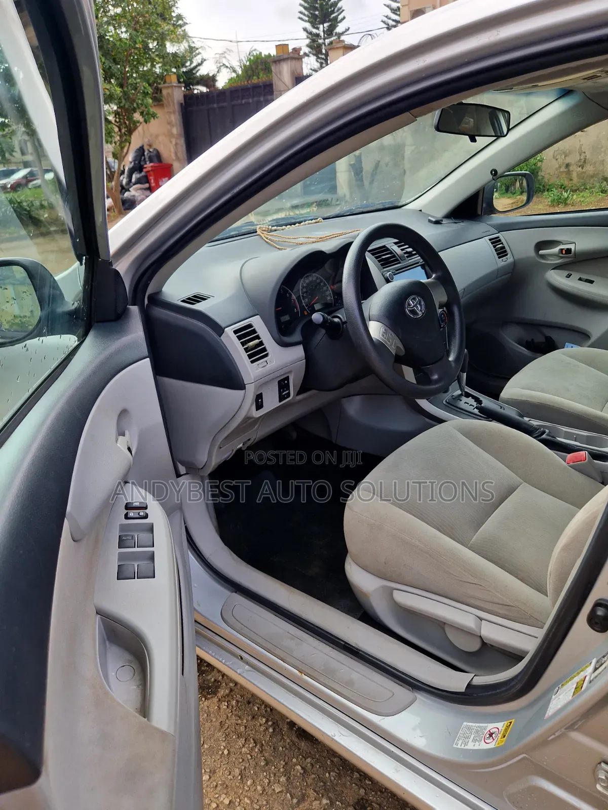Toyota Corolla 2013 Silver