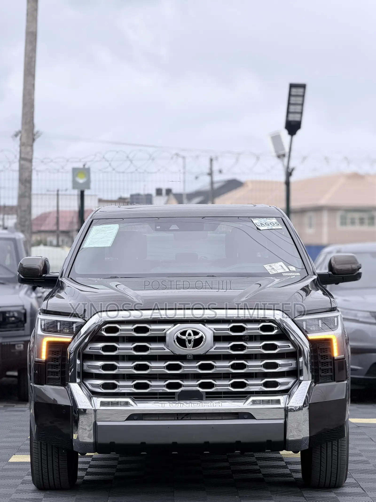 Toyota Tundra 1794 2022 Burgundy