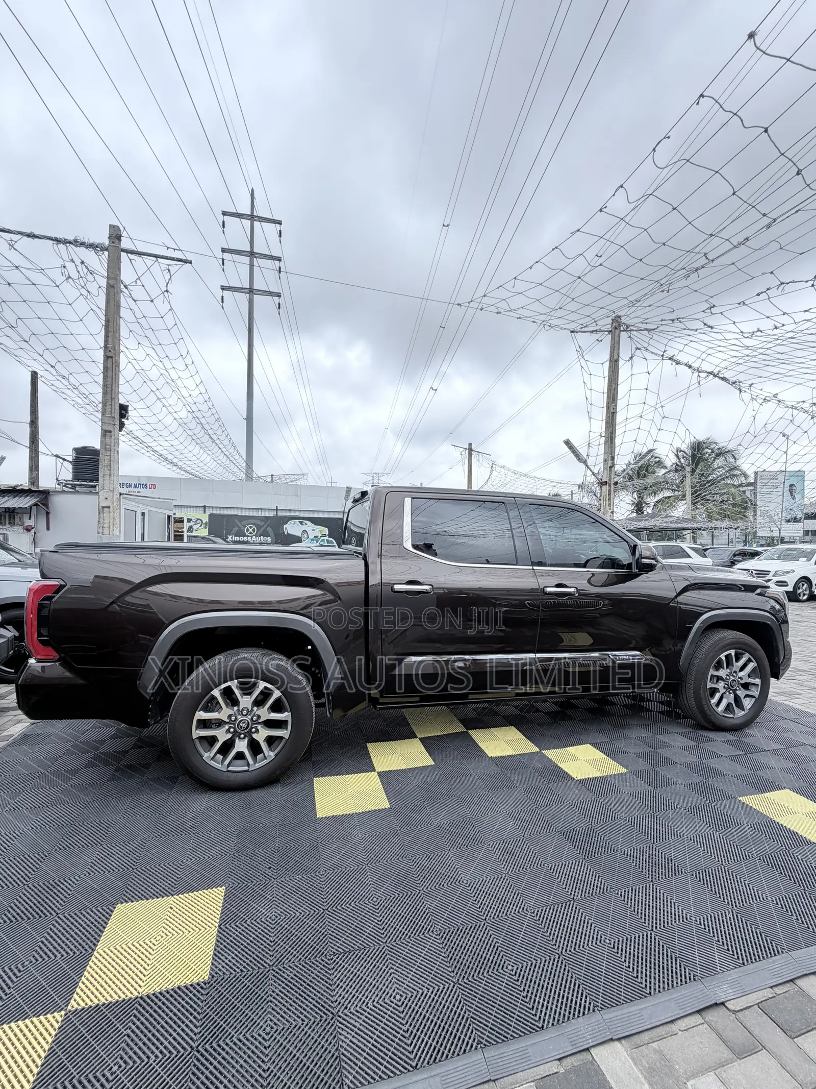 Toyota Tundra 1794 2022 Burgundy