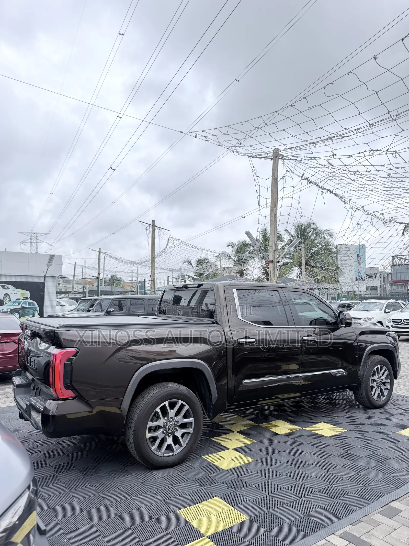 Toyota Tundra 1794 2022 Burgundy