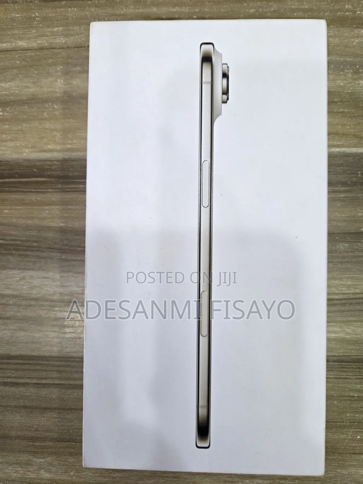 New Apple iPhone Air 256 GB Gold