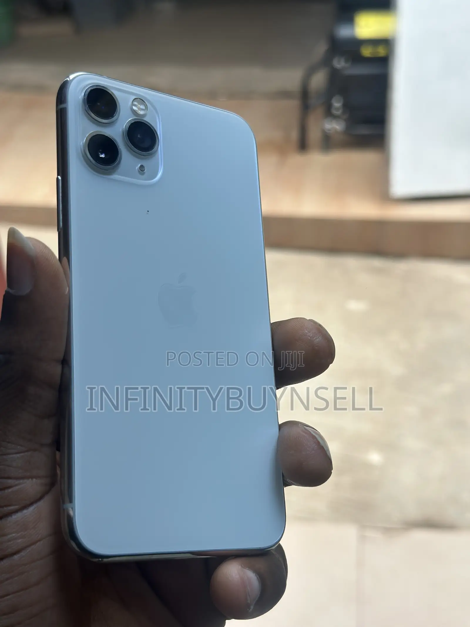 Apple iPhone 11 Pro 64 GB White